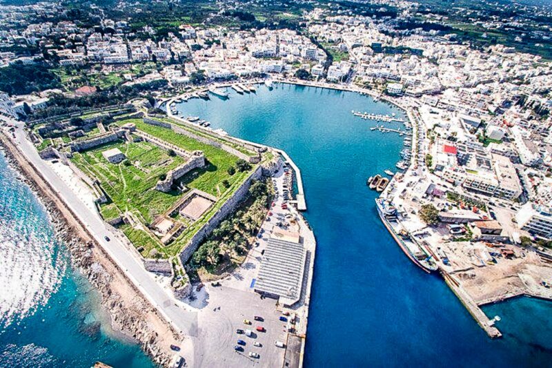 Kos stad är huvudstaden på Kos