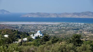 Zia på egen hand – utsikt över bergsbyn och Kos från Dikeos
