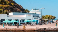 Mandraki på Nisyros hamn